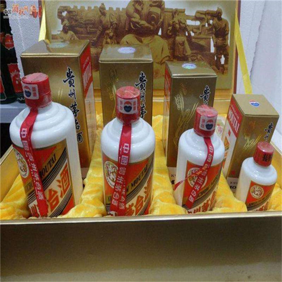 滨州青岛即墨30年茅台酒回收多少钱哪里回收(附近上门回收茅台酒）?